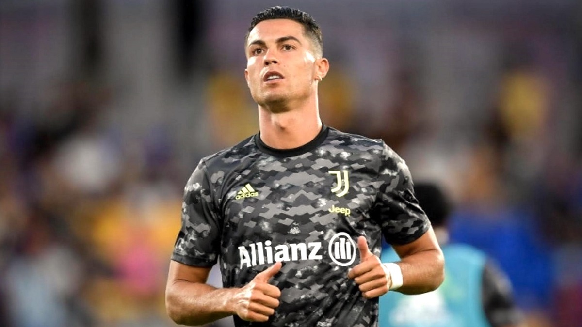 Ronaldo Beri Isyarat Tak Kembali ke Madrid