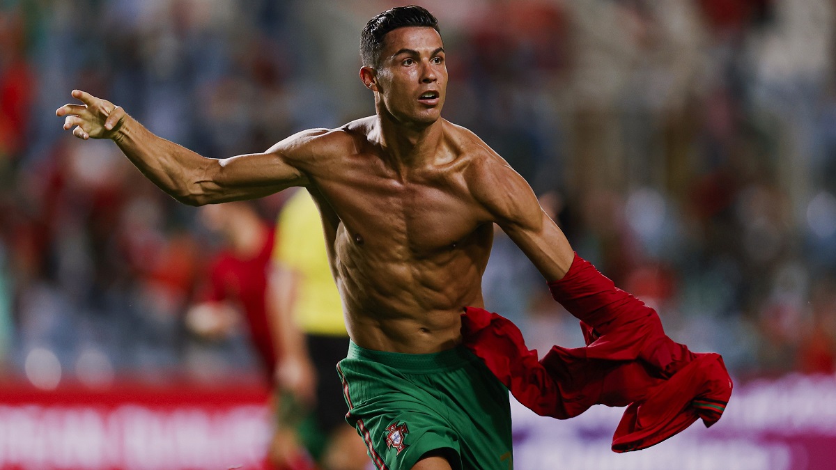 Portugal 2 vs 1 Republik Irlandia: Ronaldo Jadi Pencetak Gol Internasional Sepanjang Masa