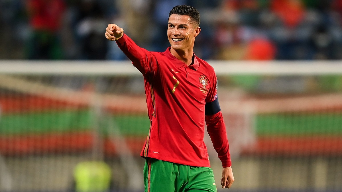 Ronaldo Sempat Pesimis Kejar Rekor Gol Ali Daei