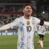 Cetak Hat-trick, Messi Lewati Rekor Pele