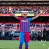 Alves Ingin Beri Barca Gelar Juara Meski Tanpa Messi
