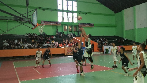 Tim Basket SMKN 2 Tasikmalaya Lolos ke Semi Final Wali Kota Cup